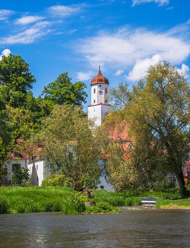 Église de Harburg sur la rivière Wörnitz