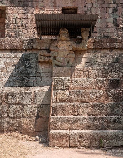 Honduras: Copán (Los Sapos) von Maarten Verhees