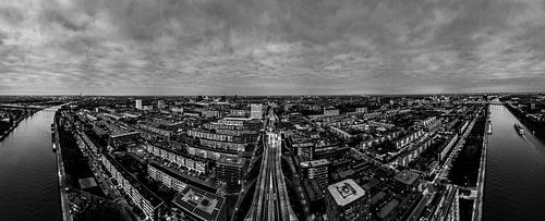 Dark city by Nildo Scoop