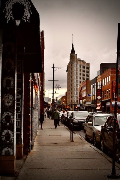 Chicago by Hello Pompoyo