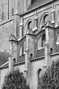 Heilig Hartkerk  Turnhout België - detail in zwart-wit van Marianne van der Zee