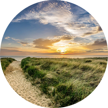 Strand Paal 15 Duin Zonsondergang Texel  van Texel360Fotografie Richard Heerschap