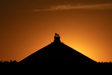 zonsondergang bij de Leeuw van Waterloo