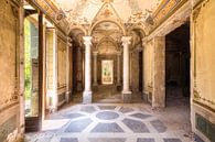 Hallway in an Abandoned Villa. by Roman Robroek thumbnail