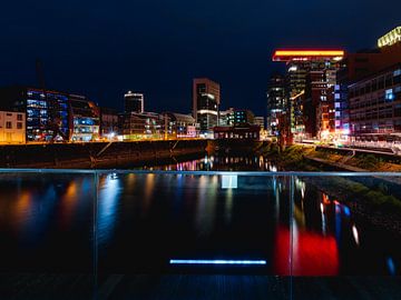 Media harbor in Düsseldorf at night by Mustafa Kurnaz