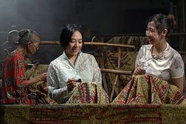 Neue Generation von Batikern von Anges van der Logt