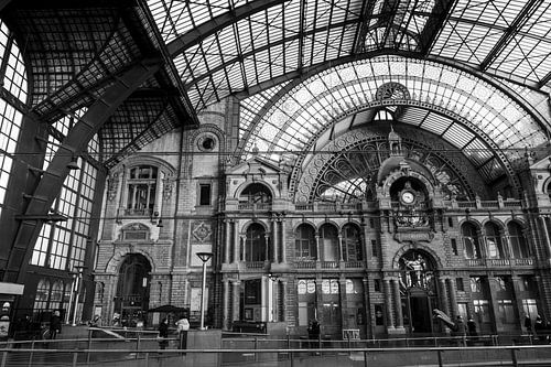 Gare d'Anvers sur Willem Laros | Reis- en landschapsfotografie