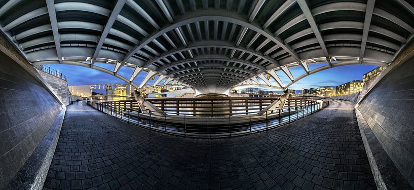 Berlin Panorama unter der Kronprinzenbrücke von Frank Herrmann