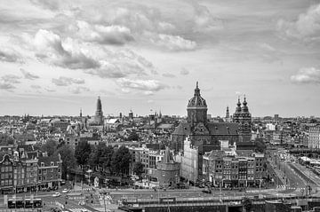 Panorama op Amsterdam van Peter Bartelings