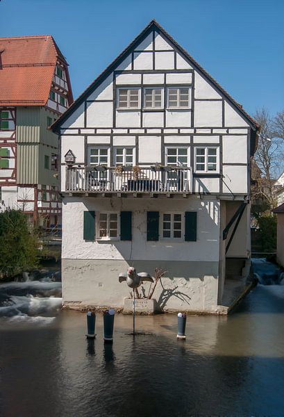 House in the water Fischer quarter Ulm van Photoart-Naegele