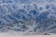 Bergen in het Westen van Mongolie van Nanda Bussers thumbnail
