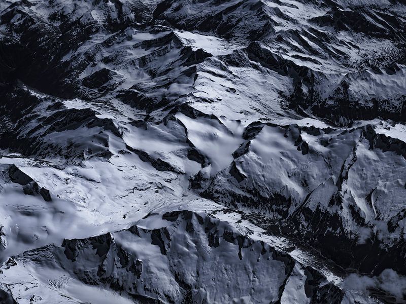 DARK ALPS 1-22 A von WILDLIGHT PHOTOGRAPHY