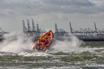 Bateau de sauvetage Margot Krijnen - STC-KNRM Offshore Safety sur Kevin Ratsma