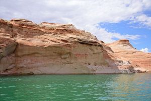 Überwiegend grünes Wasser im Antelope Canyon