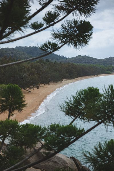 Magnetic Island: Eine tropische Oase in Queensland von Ken Tempelers