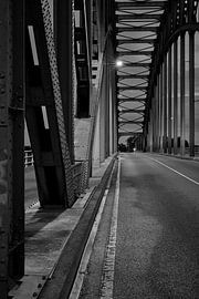Oude IJsselbrug Zwolle in monochrome