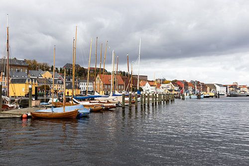 Bewolkte dag in Flensburg, Duitsland | Uitzicht op de haven | Reisfotografie