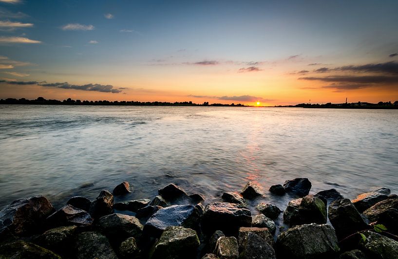 Sunset on the Rhine near Tolkamer by LiemersLandschap