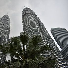 Petronas Towers, Kuala Lumpur by Dominique Van Gerwen