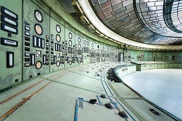 Unter Kontrolle – Kraftwerk in Ungarn von Roman Robroek