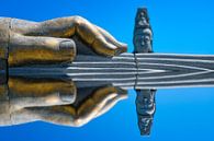 De hand van Boeddha met gespiegeld perspectief van Erwin Blekkenhorst thumbnail