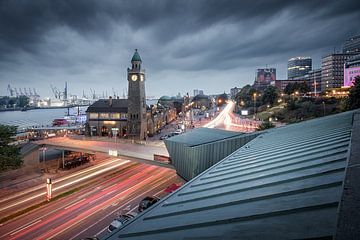 Hamburg jetty by Florian Schmidt