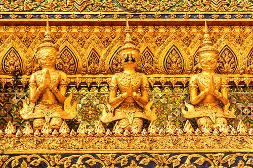 Detail of golden buddha