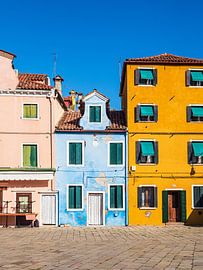 Colourful buildings on the island of Burano near Venice by Rico Ködder