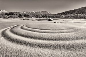 Wellen im Schnee