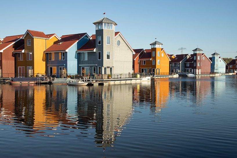 Reitdiephaven, ville de Groningue. Un quartier résidentiel coloré par Gert Hilbink