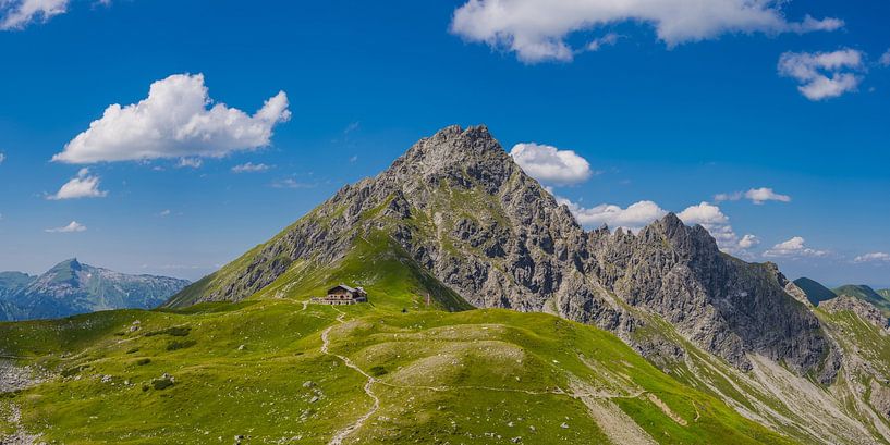 Fiderepass Hütte en Hammerspitze van Walter G. Allgöwer