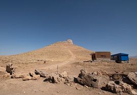 Takht-e Soleyman crater by Maarten Verhees