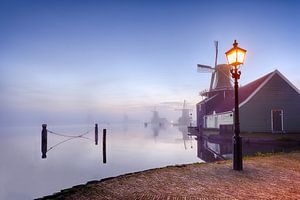 Zaanse Schans an einem nebligen Morgen