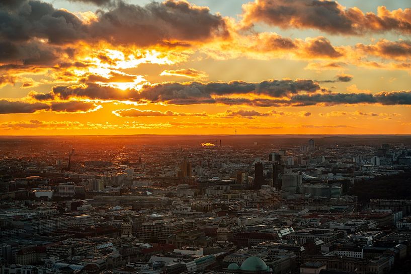 Sunset over Berlin from TV tower by Leo Schindzielorz