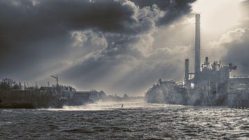 Storm over de Hollandse Ijssel van Peter Groeneboom