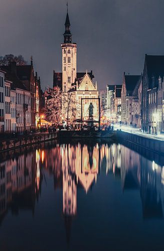 Jan van Eyckplein, Bruges Winter Glow (Moody Blues)