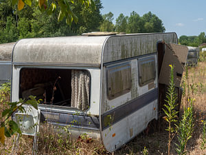 Verfall eines Alten Wohnwagen