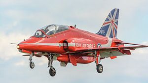 Eines von neun Red Arrows.