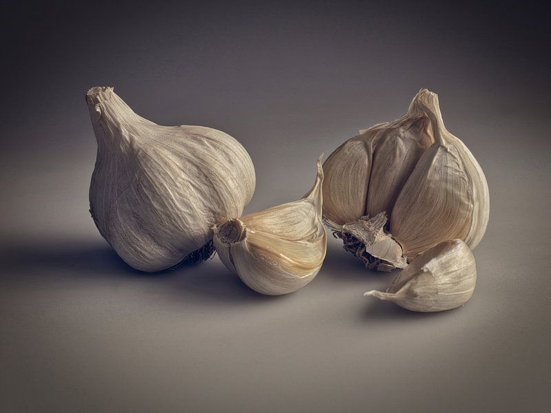 Garlic by Sjoerd van der Hucht