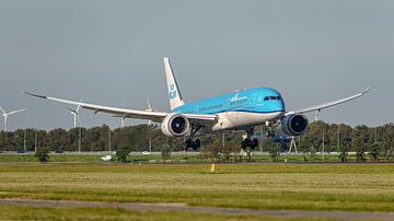 KLM Boeing 787-9 Dreamliner passagiersvliegtuig. van Jaap van den Berg