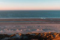 Blick über Dünen, Strand & Meer bei Westenschouwen