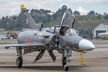 Eine schöne Kfir der kolumbianischen Luftwaffe! von Jaap van den Berg
