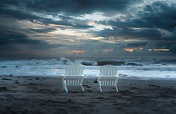 Minimalist beach evening by fernlichtsicht
