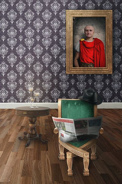Ruhe und Gelassenheit: Ein ruhiger Stuhl mit Buch in einer geschäftigen Welt - Symbolische Fotografie von Elianne van Turennout