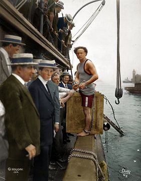 Harry Houdini, 1914 by Colourful History