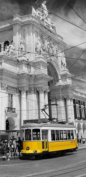 Lisbon tram by Humphry Jacobs