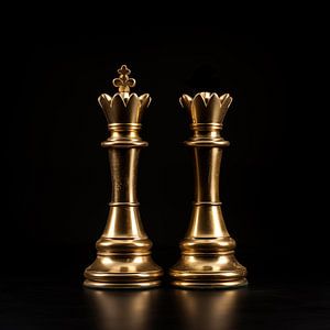 König und Königin Schachfigur gold
