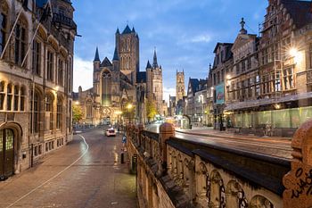 Gand avec le lever du soleil