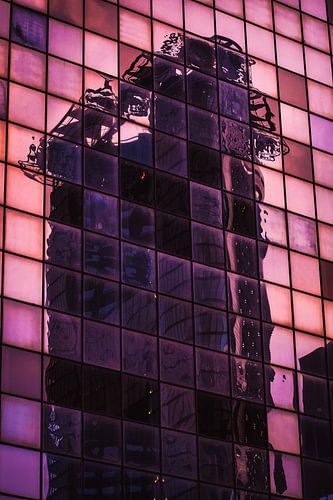 Haags Strijkijzer Spiegelbeeld