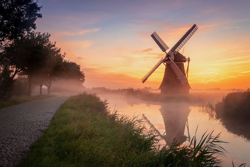Crimp mill in the fog by Marga Vroom